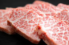 画像をギャラリービューアに読み込む, &lt;オス牛&gt; 飛騨牛 最高A5等級 カルビ 焼肉用 500g～
